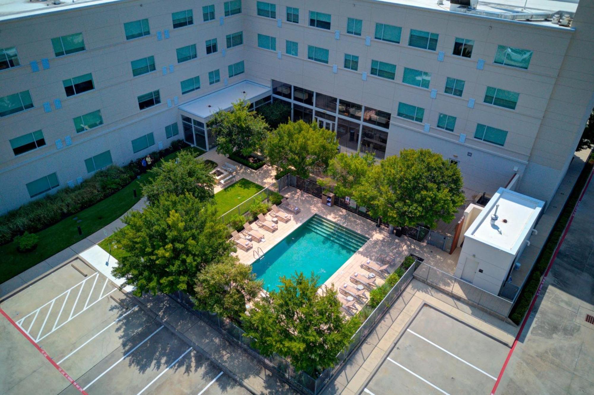 Element Houston Vintage Park Hotel Exterior photo